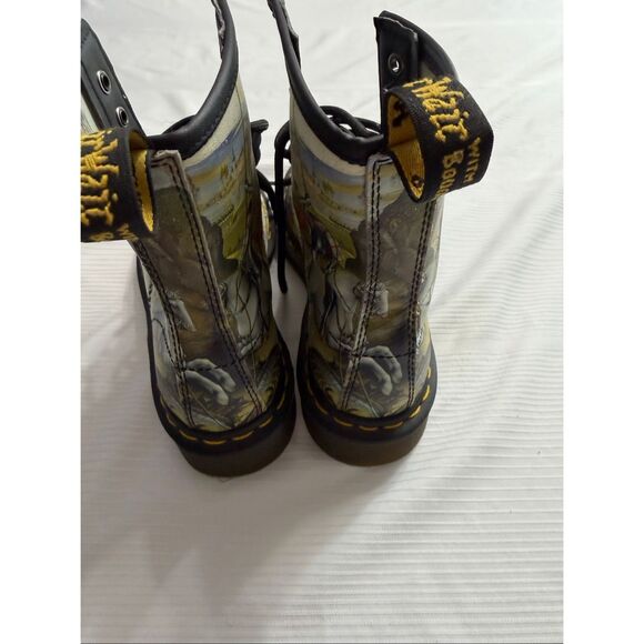 Dr Martens 1460 George & The Dragon Boots Museum Artist Women’s Size 6